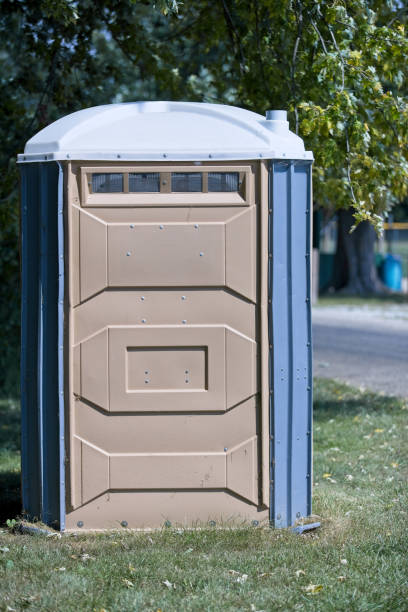 Portable Toilet Options We Offer in Monroe Manor, NJ